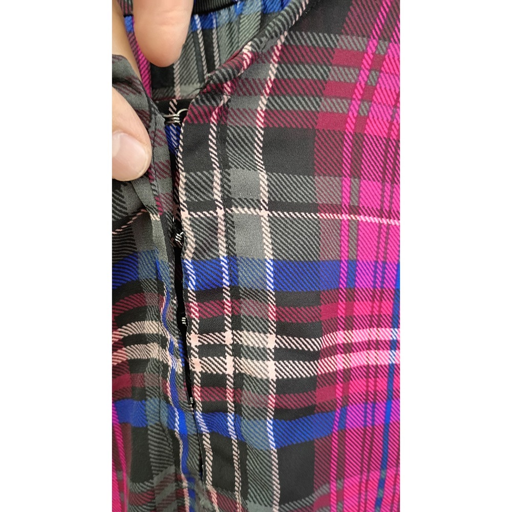 Torrid Harper Blouse Pink Plaid Flutter Sleeve V-Neck Georgette Top 2X Preppy - Picture 3 of 7